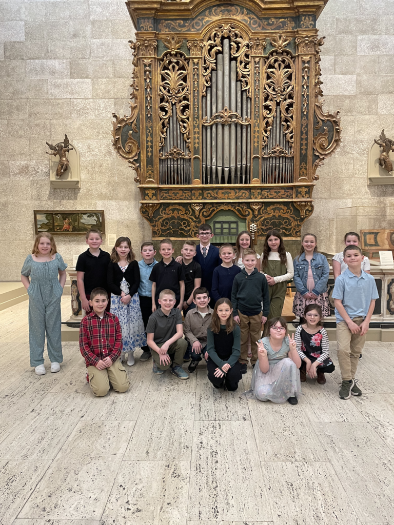 Scenes from our elementary and middle school students’ field trip to Kodak Hall and the Memorial Art Gallery last week.