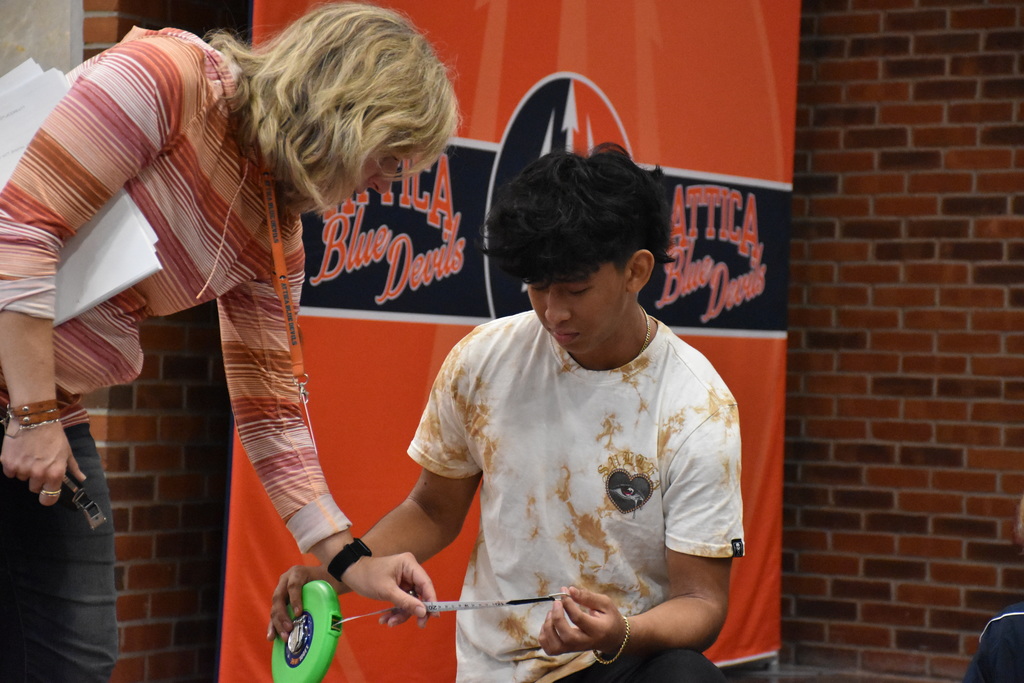 Scenes from Laura O’Donnell’s physics lesson on distance and displacement Friday afternoon. 