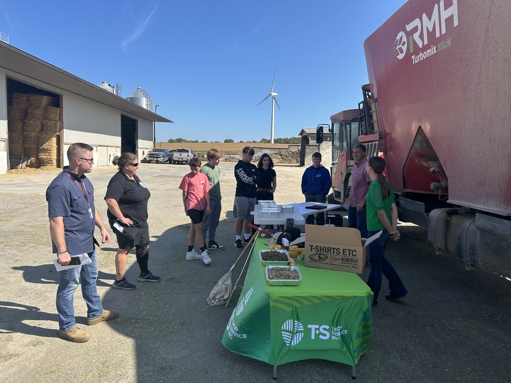 Scenes from sophomores’ field trip to Breezyhill Dairy Farms last week. 