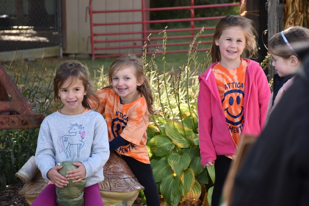 Scenes from our kindergarteners’ field trip to Stokoe Farms Thursday. 