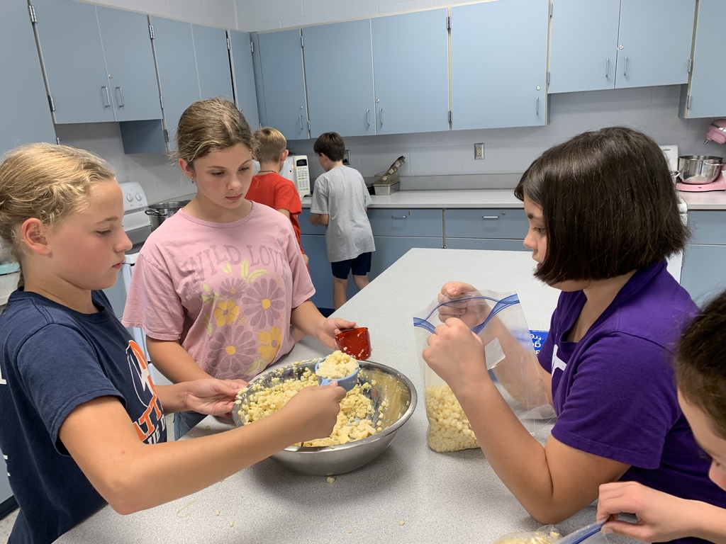 Scenes from our Fresh Connections Club’s recent ‘Everything Corn’ meeting. 