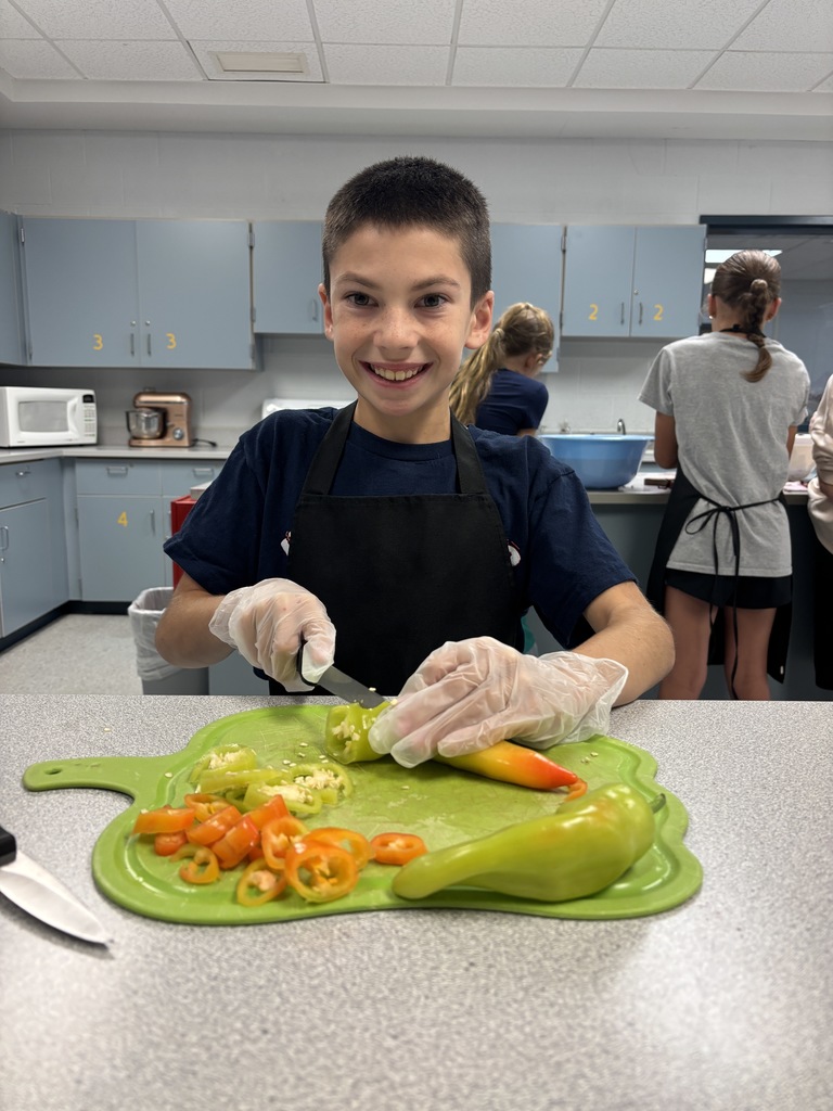 Scenes from our Oct. 30 Fresh Connections Club meeting. 