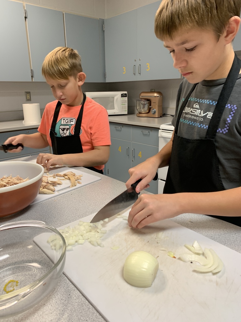 Scenes from our Fresh Connections Club’s Nov. 4 meeting. 