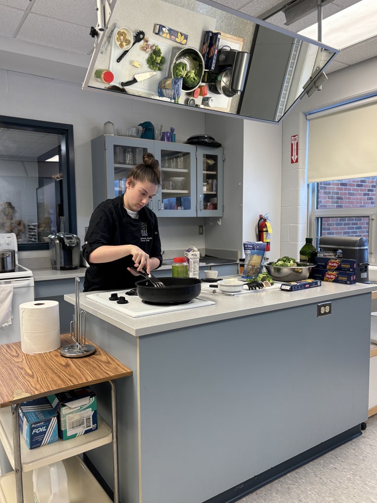 Scenes from our Fresh Connections Club’s Nov. 10 meeting.