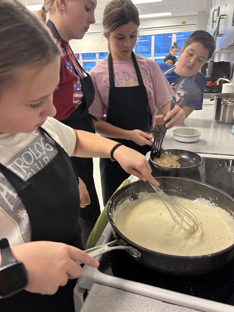 Scenes from our Fresh Connections Club’s Nov. 10 meeting. 