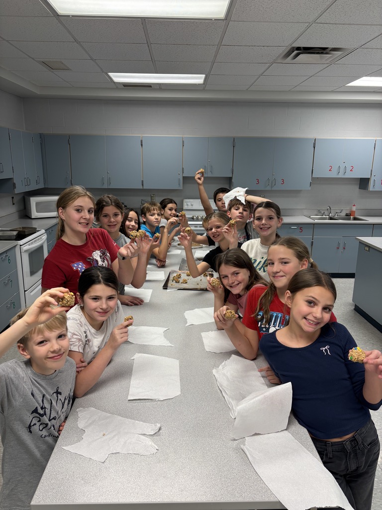 Scenes from our Nov. 18 Fresh Connections Club meeting. 