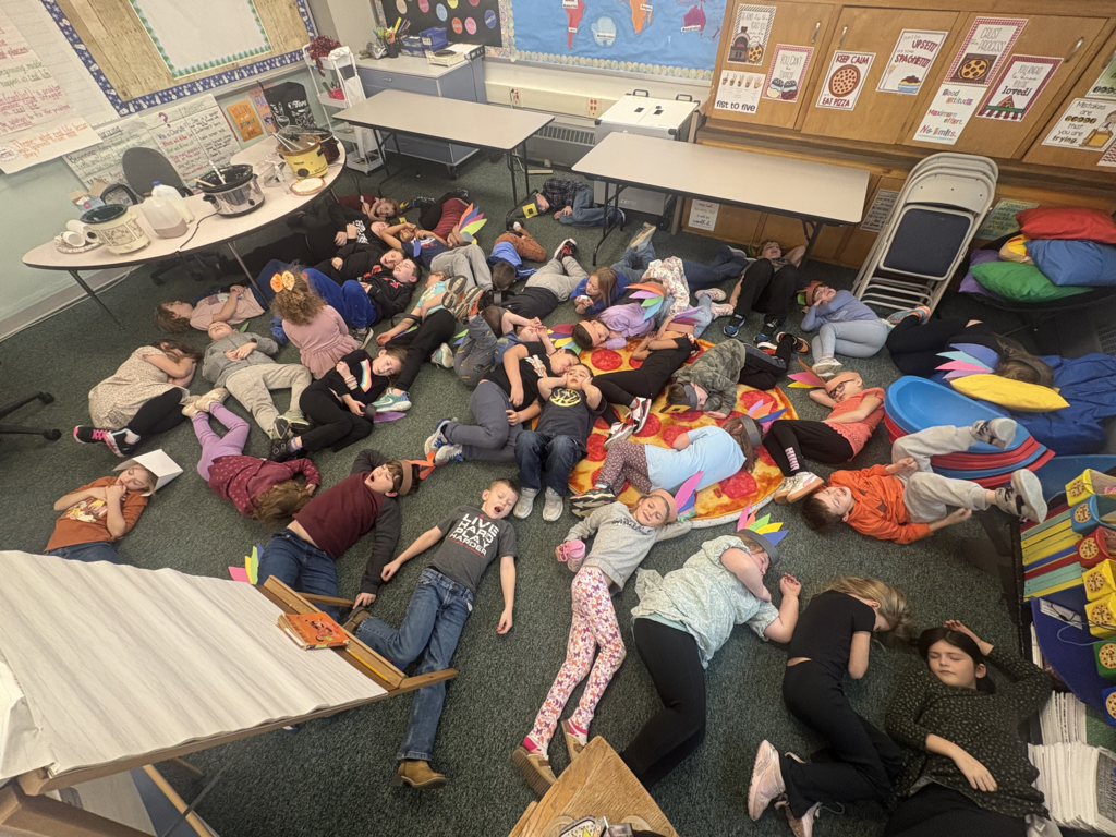 Scenes from Mrs. Cheryl Allein, Mrs. Deb Weber and Ms. Kamie Clark’s 3rd graders and Ms. Alyssa Allein’s first graders’ Thanksgiving feast on Tuesday.