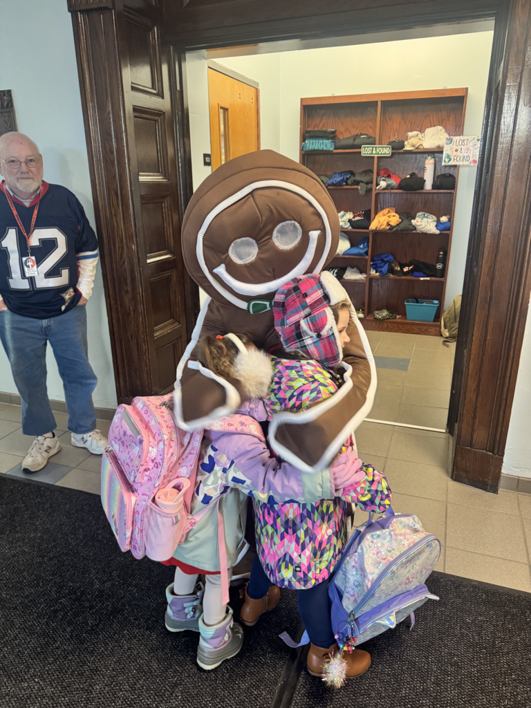 We had a special visitor stop by Attica Elementary this morning.