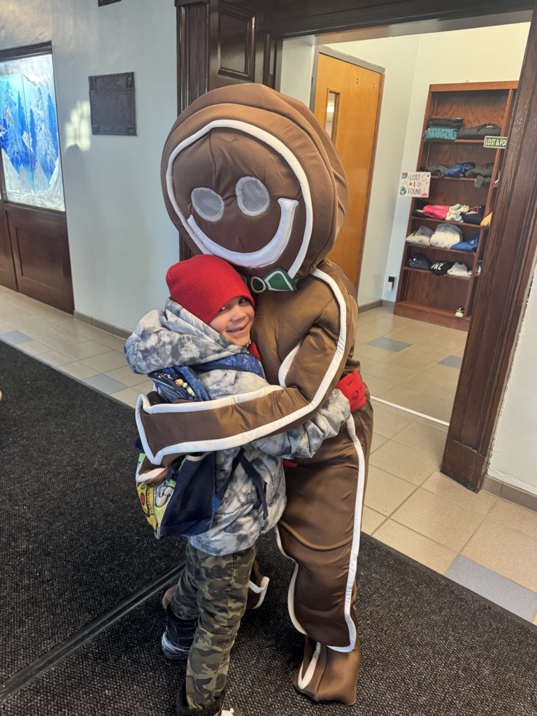 We had a special visitor stop by Attica Elementary this morning.