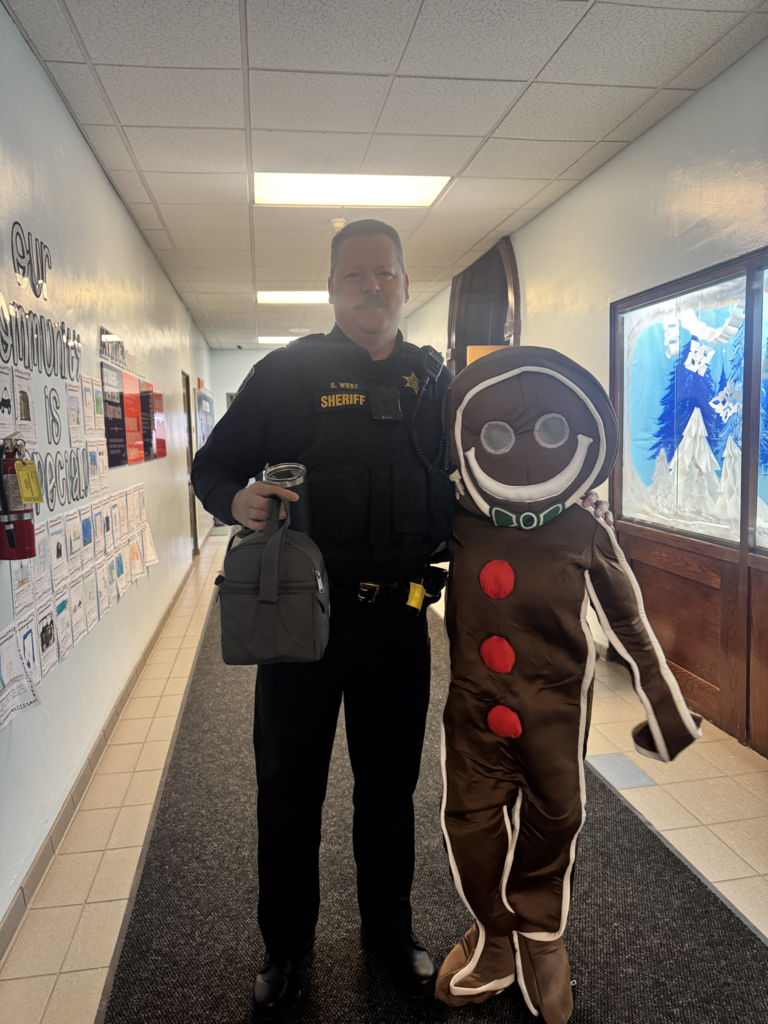We had a special visitor stop by Attica Elementary this morning.