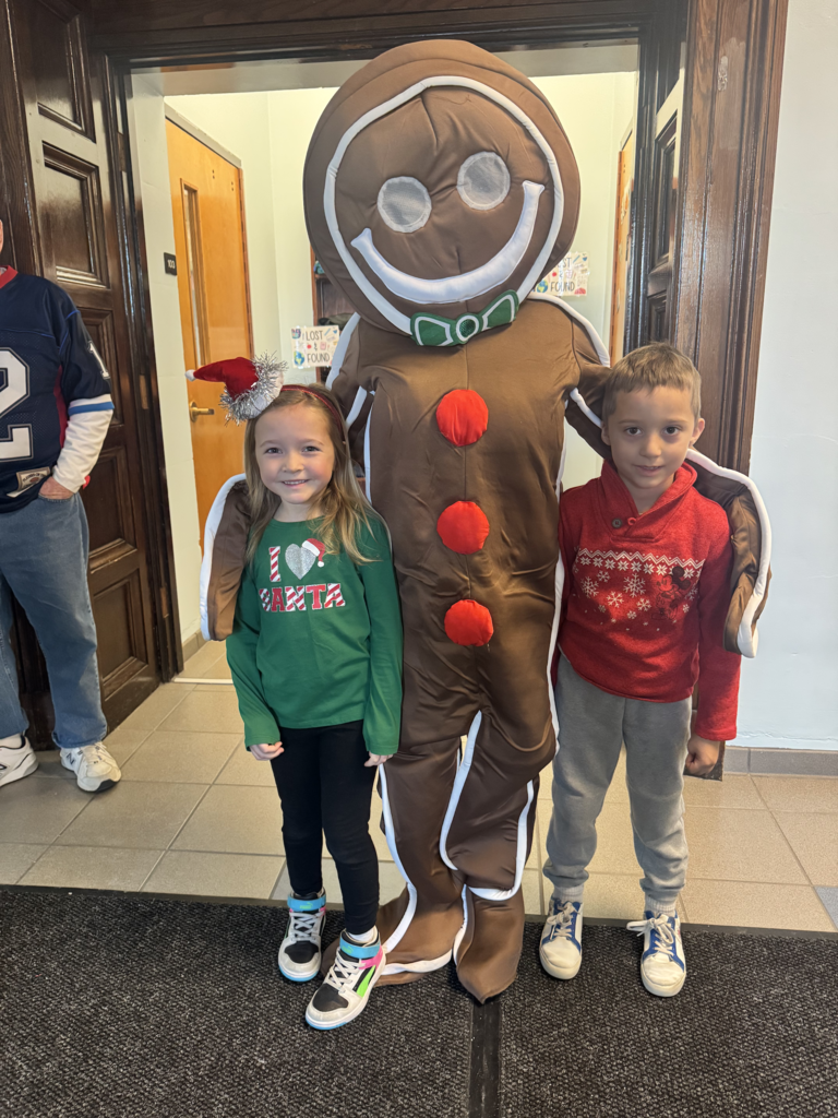 We had a special visitor stop by Attica Elementary this morning.