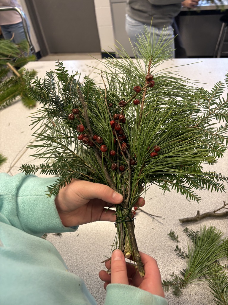 Scenes from our Fresh Connections Club’s wreath-making activity Dec. 10. 