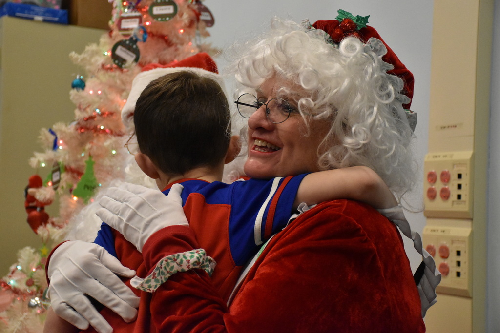 Scenes from the Clauses’ visit to Attica Elementary today. 