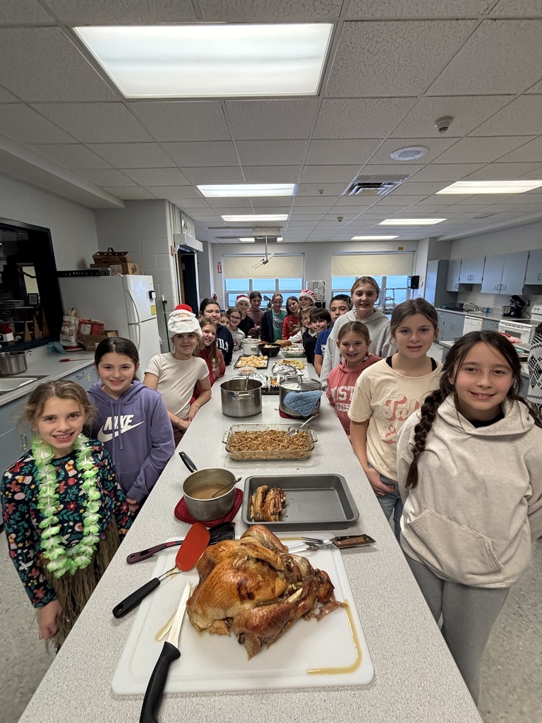 Scenes from our Fresh Connections Club’s Dec. 16 Christmas feast! 