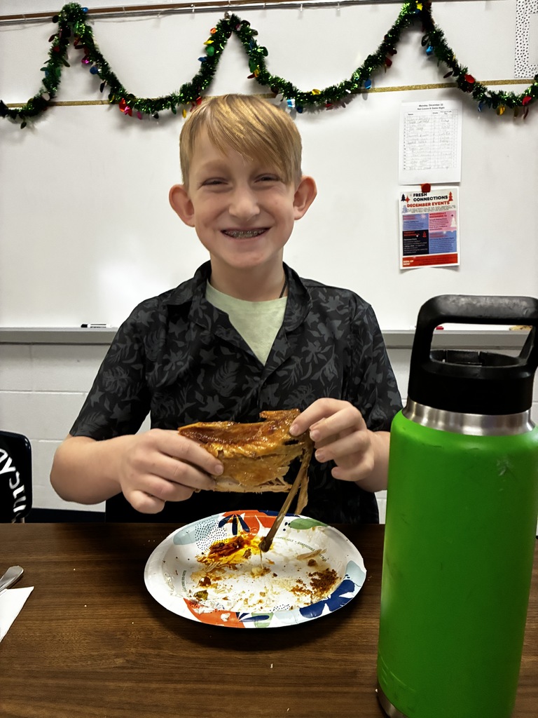 Scenes from our Fresh Connections Club’s Dec. 16 Christmas feast! 