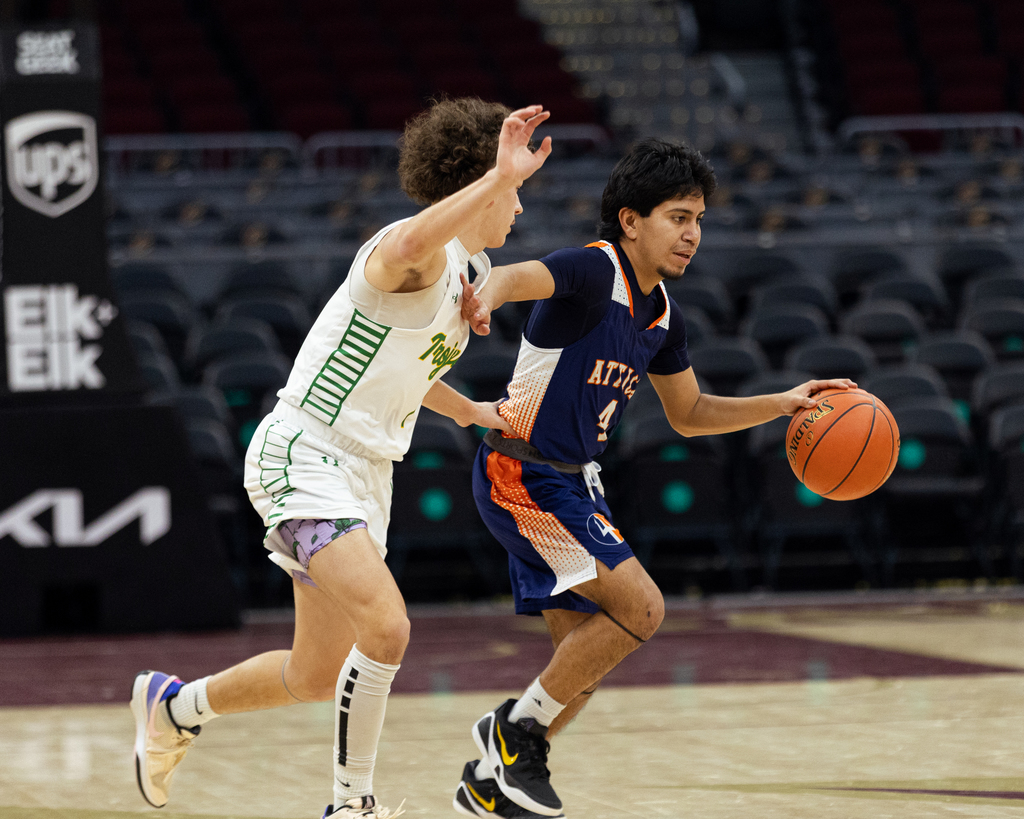 Scenes from our varsity boys basketball team’s Dec. 19 game against Alexander at Rocket Arena in Cleveland. 