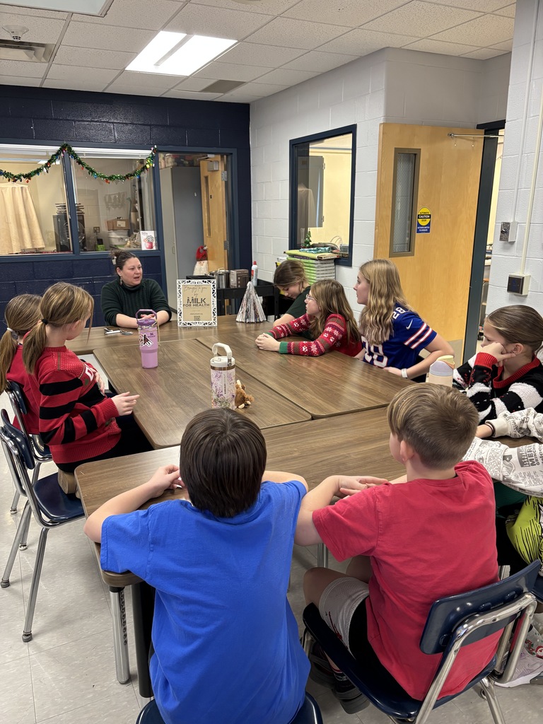 Scenes from our Fresh Connections Club’s Dec. 22 meeting. 