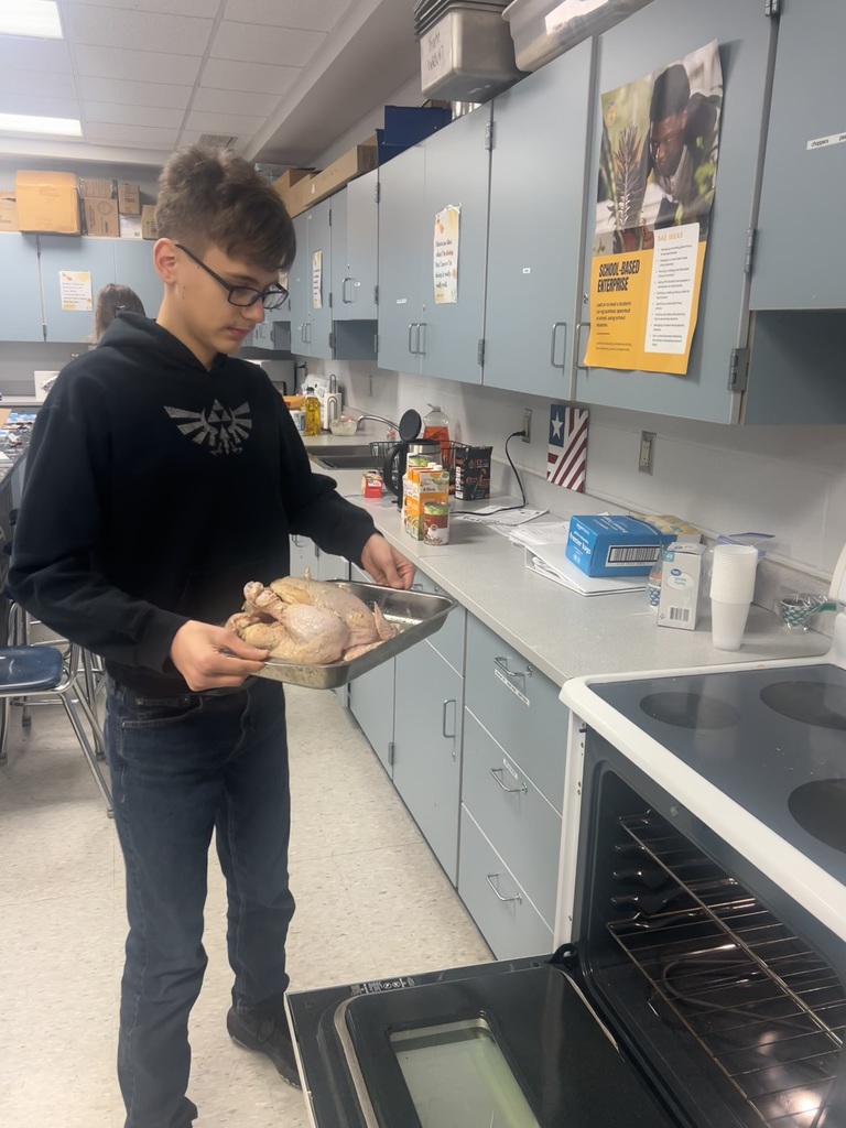 Alyssa Wright’s Intro to Agriculture students are pictured preparing two chicken dishes in class.