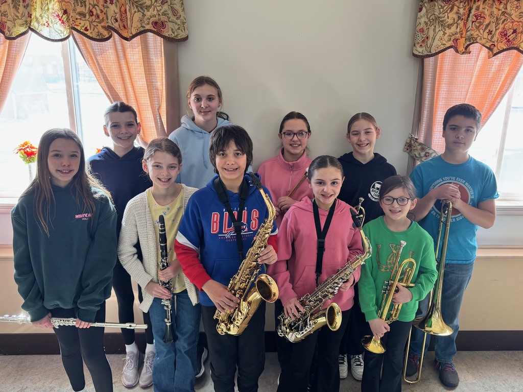 Scenes from our middle schoolers’ Easter egg-painting outing with local senior citizens last week. 