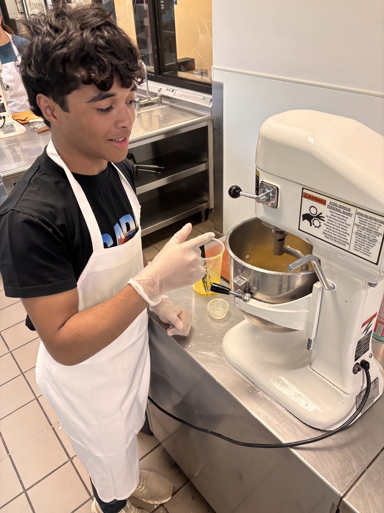 Scenes from Mrs. Becky Sphar’s foods on your own class’s field trip to the Niagara Falls Culinary Institute last week. 