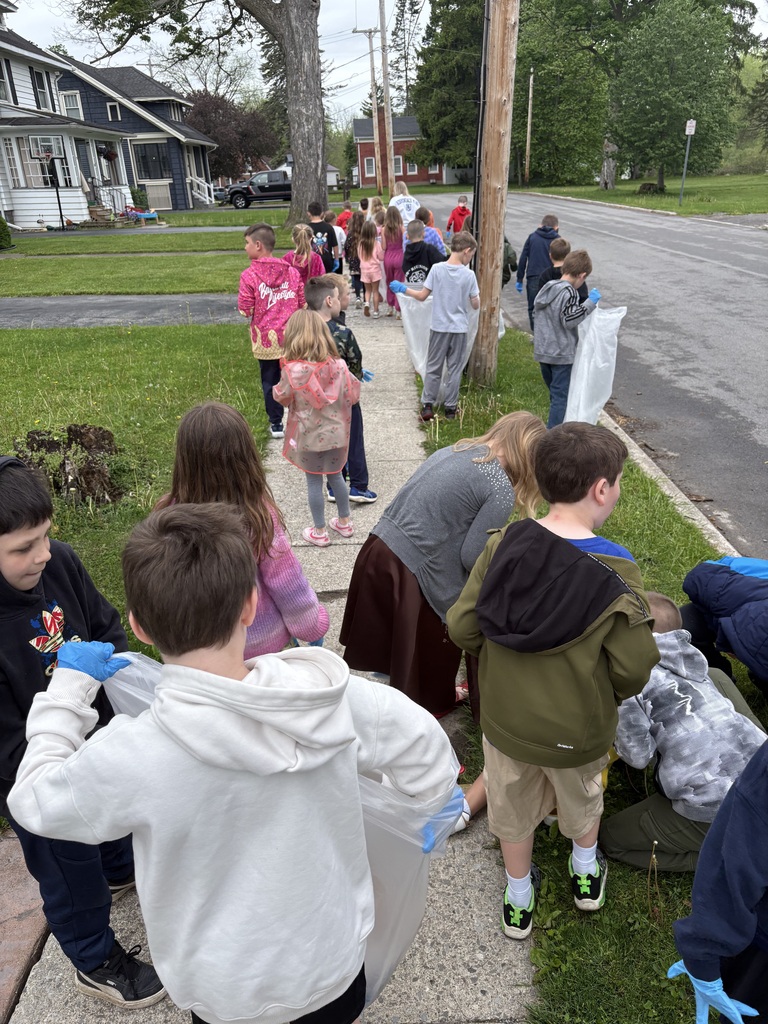 Scenes from Ms. Lauren Kocher’s third grade class’s and Mrs. Dylah Fagan’s first grade class’s service project clean up. 