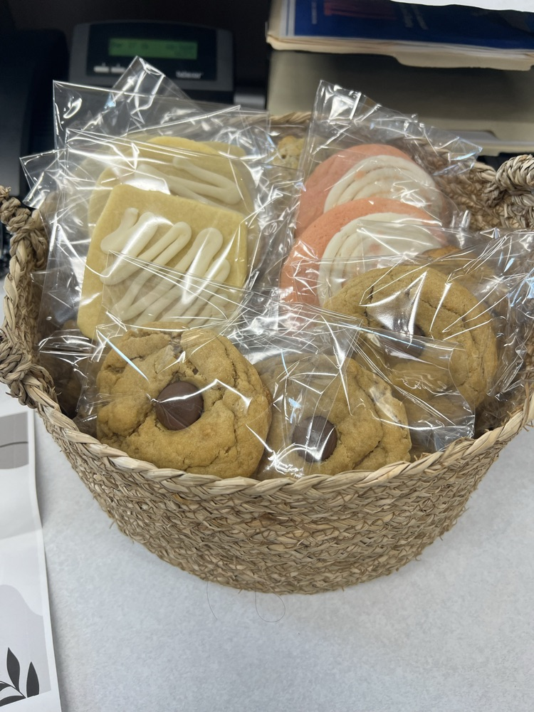 basket of cookies 