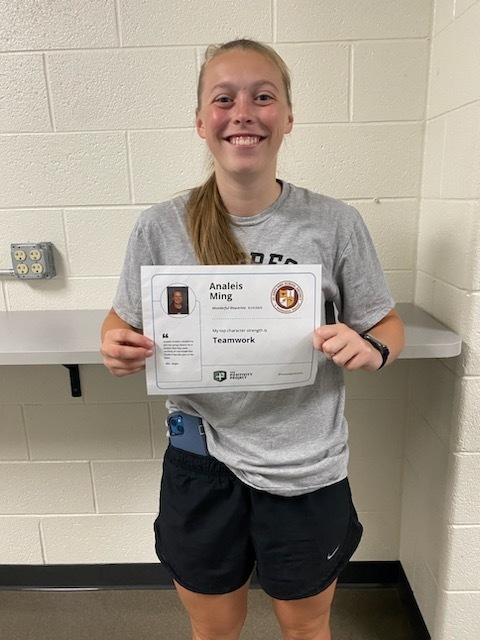 12th Grade: Analeis Ming