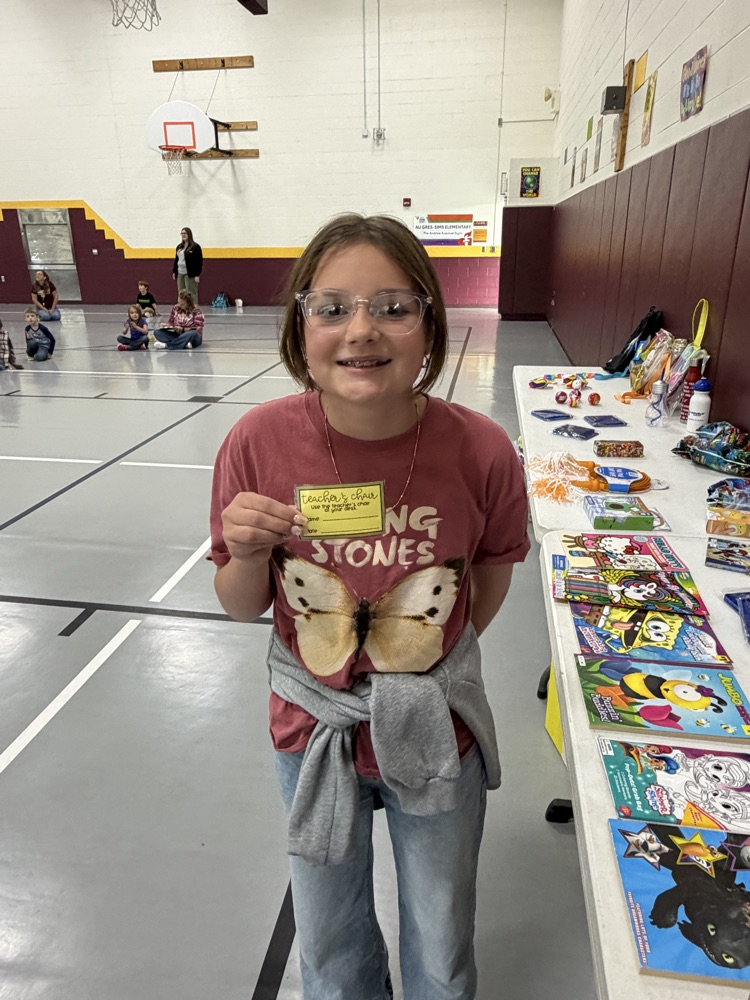student with prize