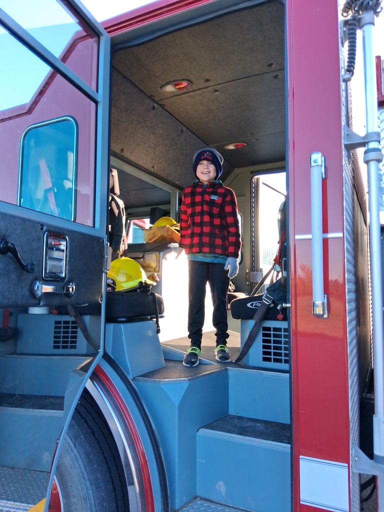 students in fire truck