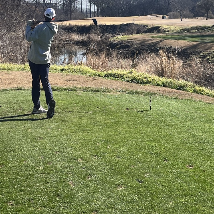 Congrats to Ayden Bass for making 1st Team Academic All-State for Golf!  THSCA recognizes Senior athletes who excel in the following categories: GPA, class rank and ACT/SAT scores. Great Job Ayden! Very proud of you! 