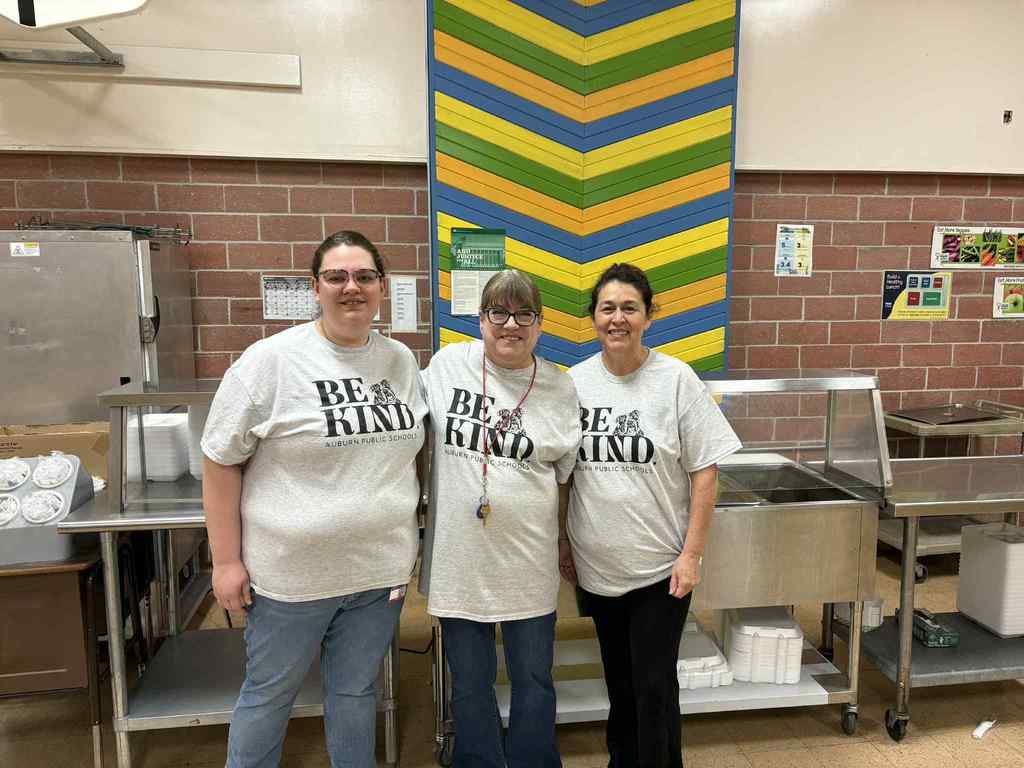 Auburn Public School Staff Celebrating world kindness day, by wearing Be Kind Shirts