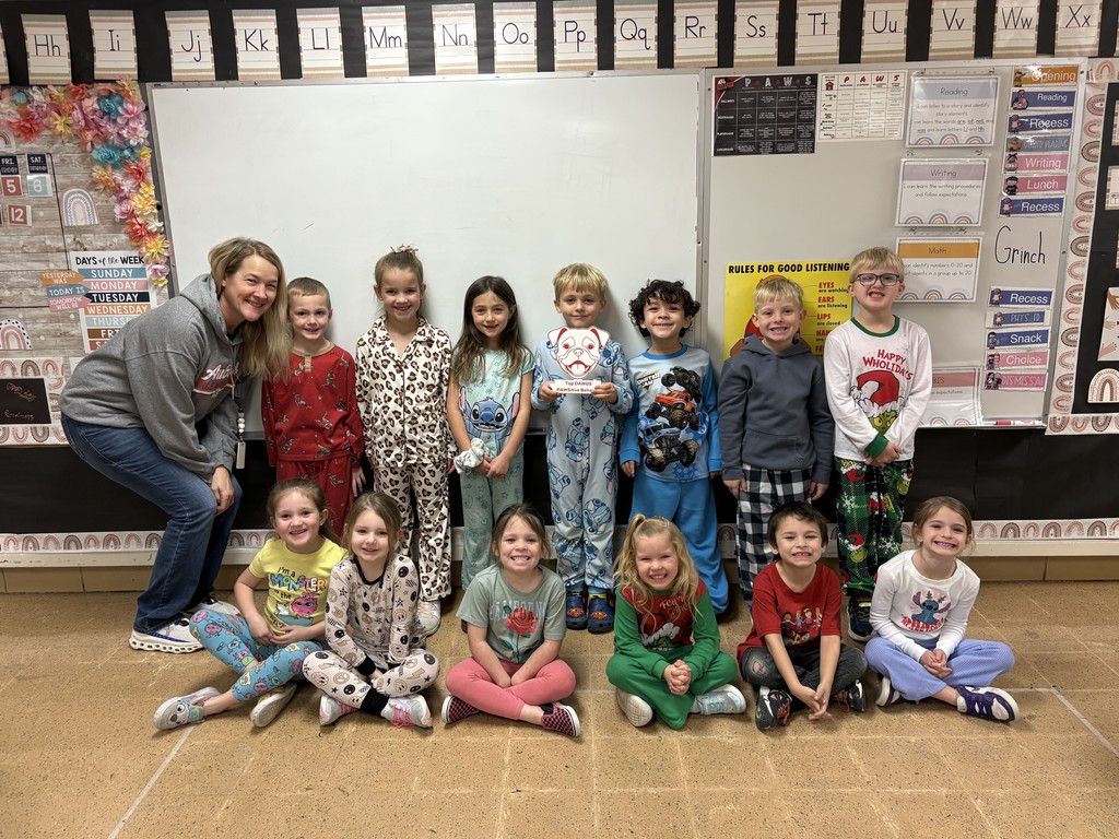 Congratulations to Mrs. Larson’s Kindergarten class for earning this week’s PBiS Traveling Trophy! Their class received the highest number of PAWS cards.