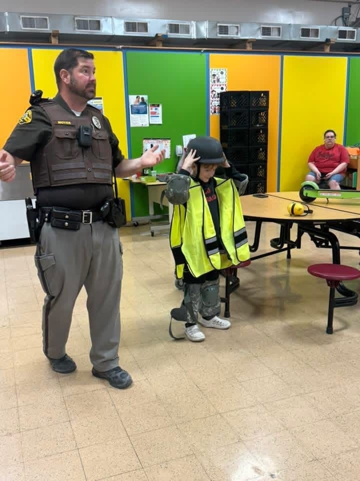 Calvert Elementary would like to extend a sincere thank you to Deputy Casey Moyer and Mayor Chris Erickson for taking the time to visit our students and present sessions on Bike and Scooter Safety. Your willingness to invest in our students and share important safety information in an engaging and meaningful way is greatly appreciated. Opportunities like this help reinforce safe habits and strengthen the connection between our school and community. Thank you again for your time, support, and commitment to the students and families of Calvert Elementary!