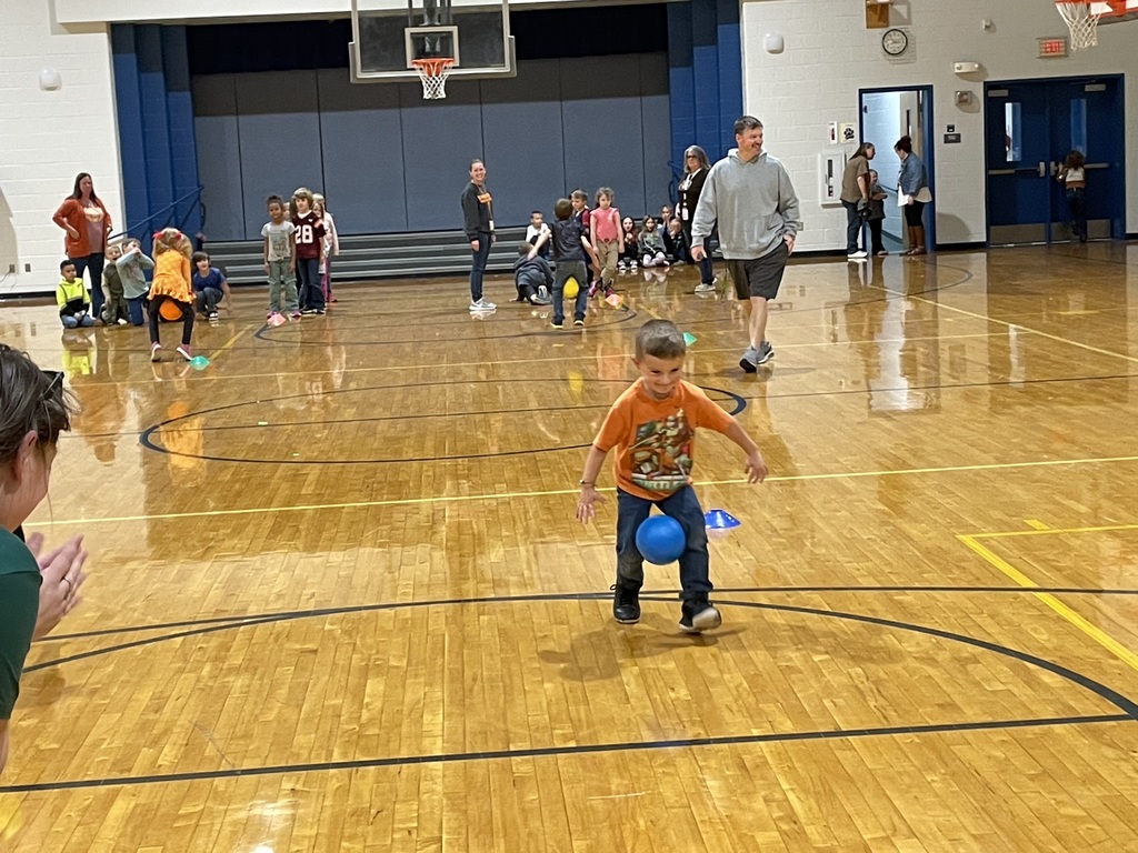Photos of the turkey waddle
