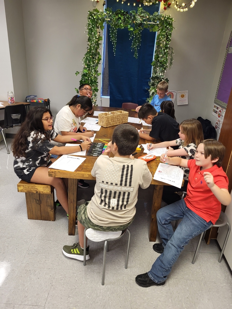 Mrs. Urbano's Fourth Grade Class