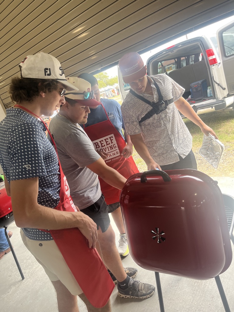The FFA BBQ team competed yesterday in Refugio at the “Where’s The Beef” county cookoff. The teams competed well earning 1st place  steak, 3rd place grilled cheese, and 2nd overall!