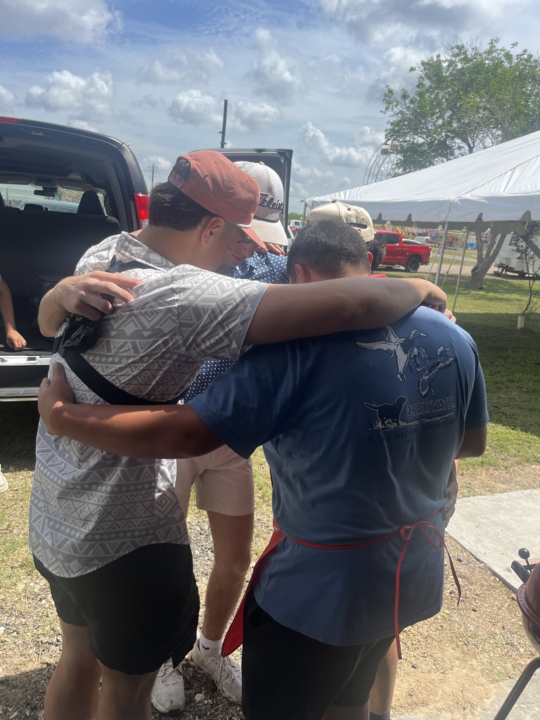 The FFA BBQ team competed yesterday in Refugio at the “Where’s The Beef” county cookoff. The teams competed well earning 1st place  steak, 3rd place grilled cheese, and 2nd overall!