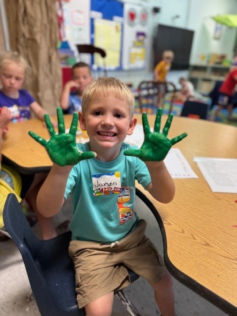 green hands