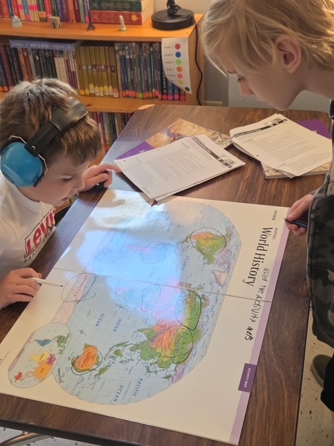 kids and maps