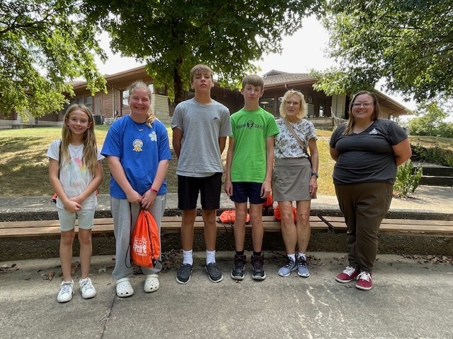 students on field trip