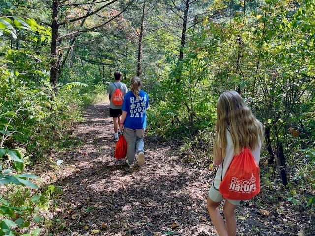 students  on trail