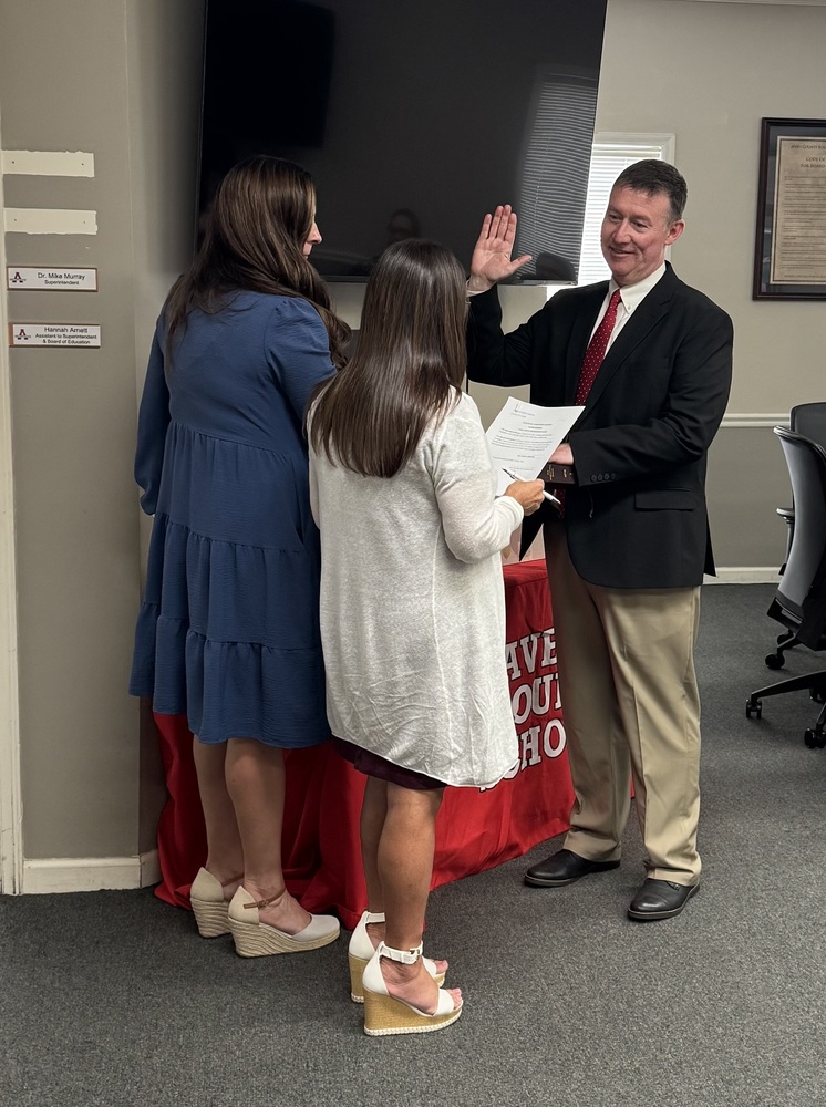 Please Welcome Our New Superintendent, Dr. Jamie Johnson