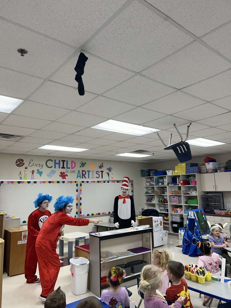 Note the ceiling decor!