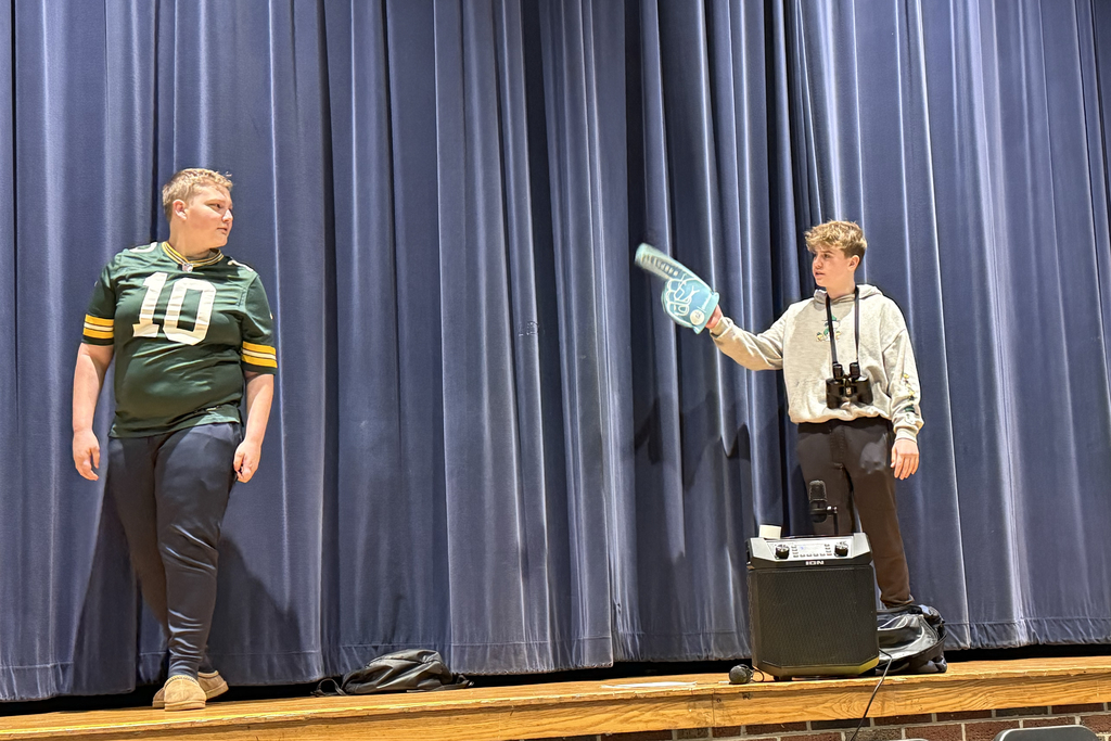 Ryan and Bentley perform this scene.