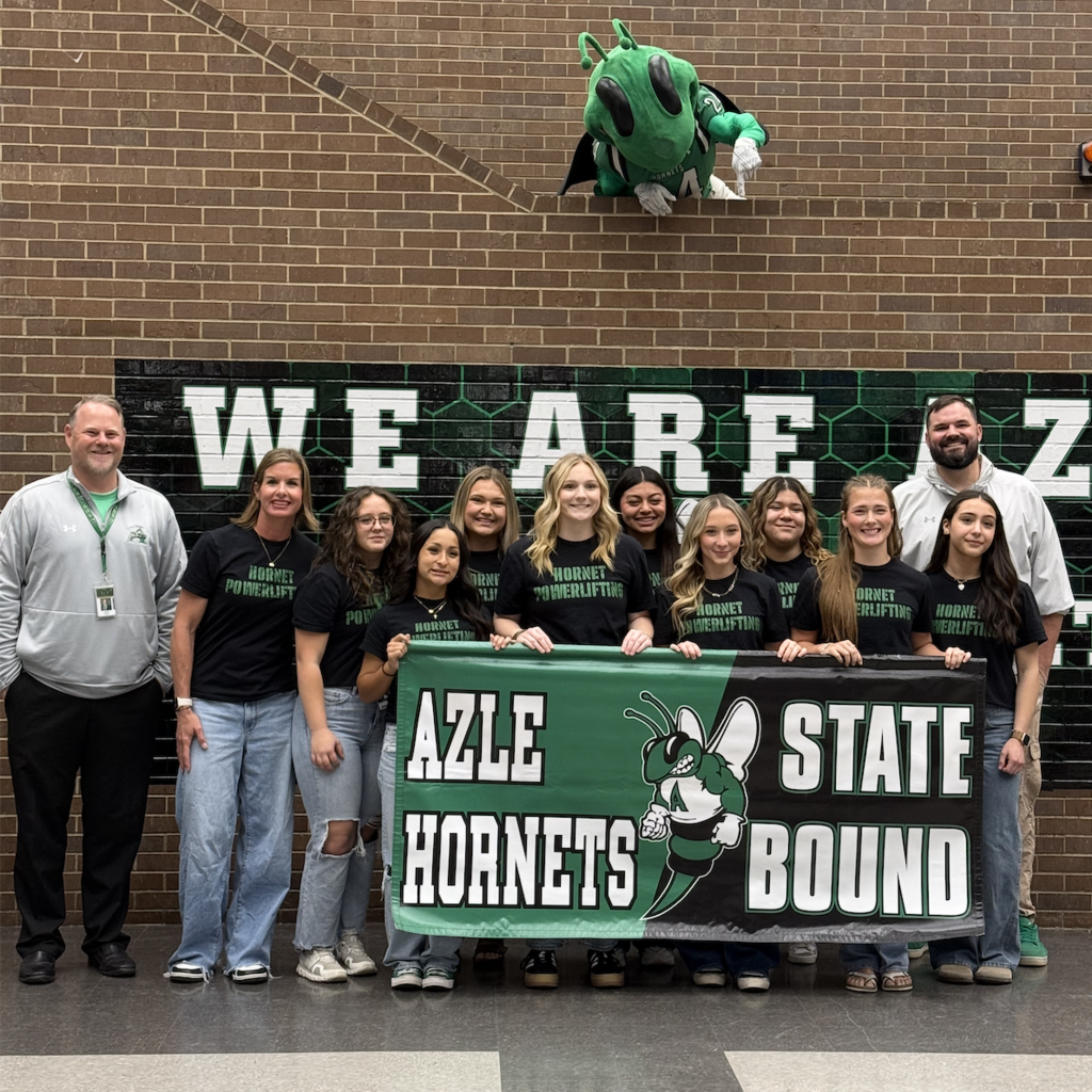 Group photo of the girls powerlifting state send off.