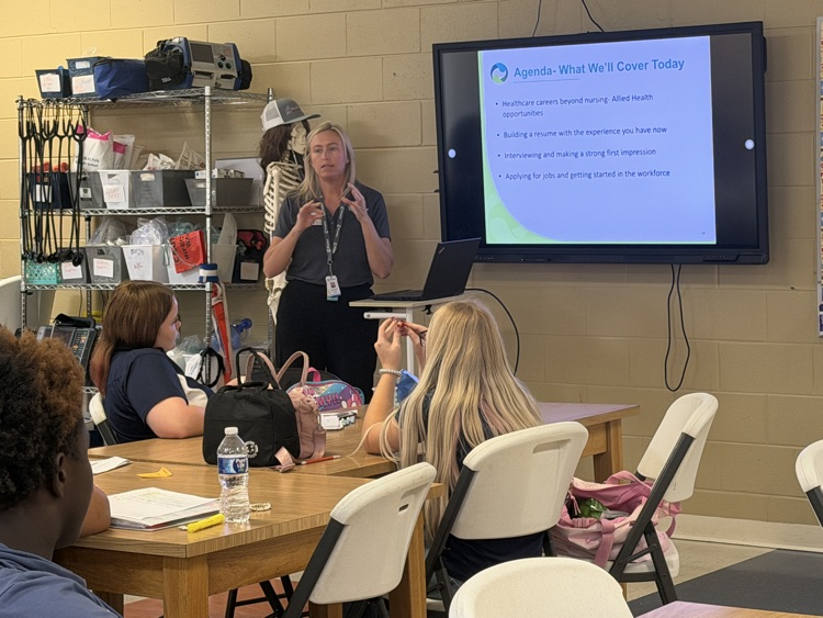 Thank you to Ms. Savannah Hughes from Talent Acquisition of Phoebe Putney’s HR department came to talk to our Allied Health students about potential career opportunities in the healthcare field.