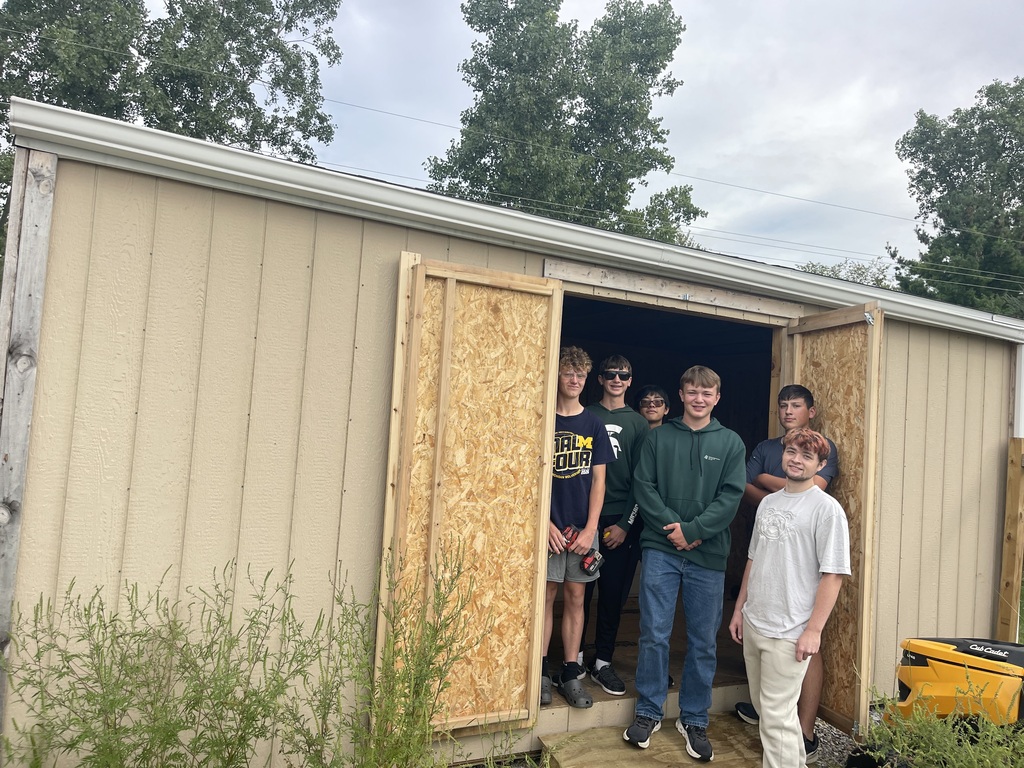 Students finish construction on the FFA shed.