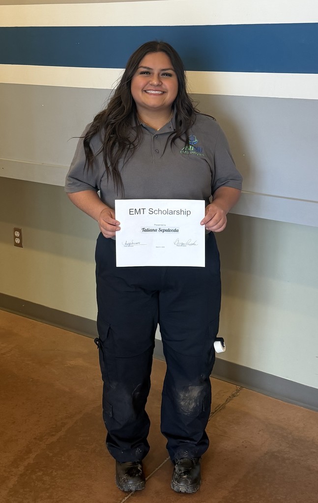 Tati got an EMT Scholarship!