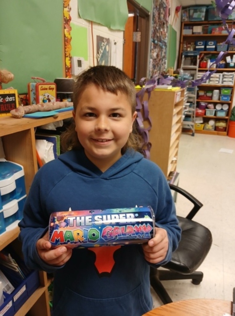 Maverick Myers with his prize