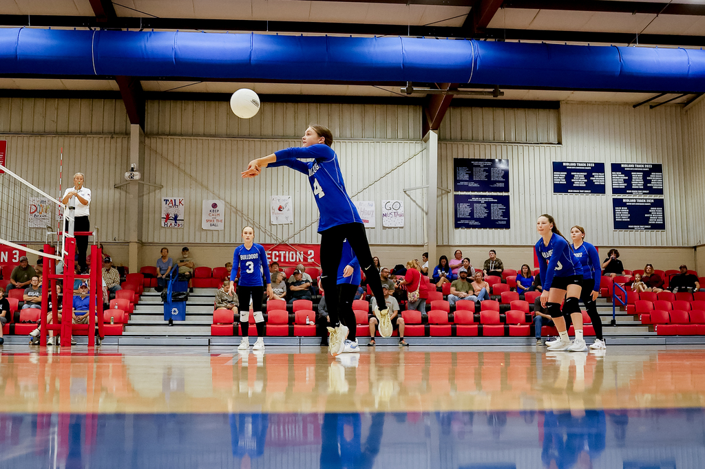 Bulldog Volleyball were not able to match the CAC Mustang's charge during last night's conference play match.   The look to come back strong this Thursday in their next conference play game day against Maumelle Charter.  